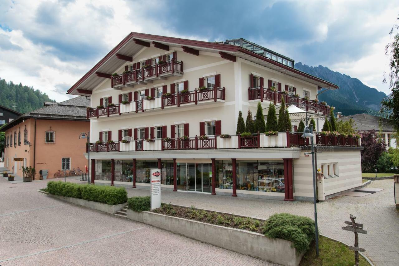 Sapelza Appartementhaus Dobbiaco Dış mekan fotoğraf